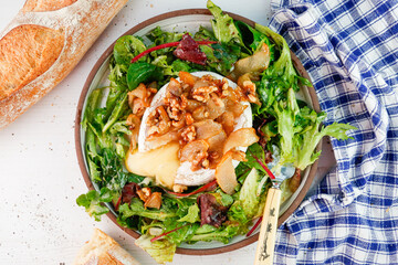 Baked Goat Cheese Salad