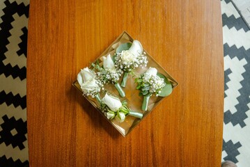BOUTONNIERE