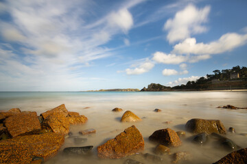 Paysage de la c&ocirc;te bretonne plage Trestrignel - Perros-Guirec