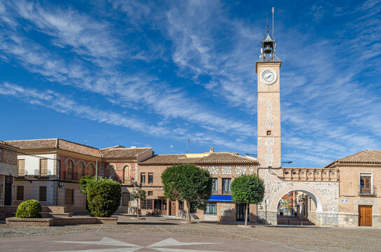 Square in the village of Consuegra, Castilla La Mancha, Spain
