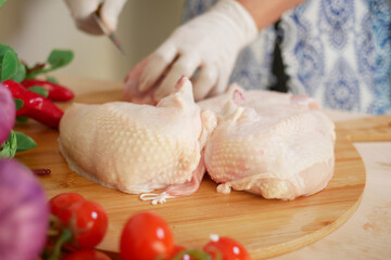 Expert Fresh Chicken Preparation Techniques in a Modern Kitchen Environment
