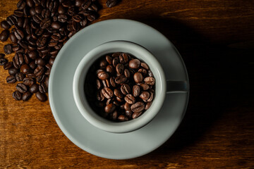 Roasted coffee beans