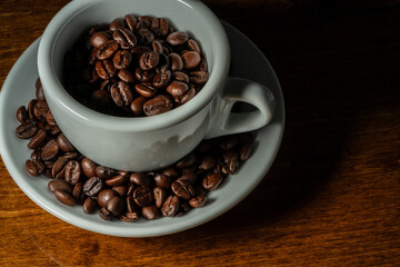 Roasted coffee beans