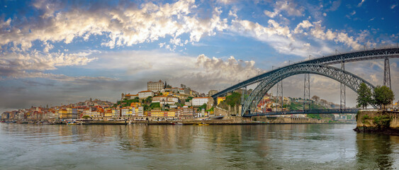 Naklejka premium Panorama of the old city of Porto from the Gaia quays on the shores of the Douro river, Oporto, Portugal