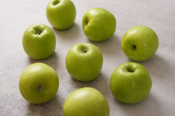 apple
사과,풋사과