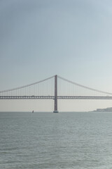 Portugal, Lissabon, Blick auf Brücke Ponte 25 de Abril