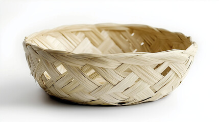 Obraz premium Handwoven Palm Leaf Basket with Rustic Elegance on White