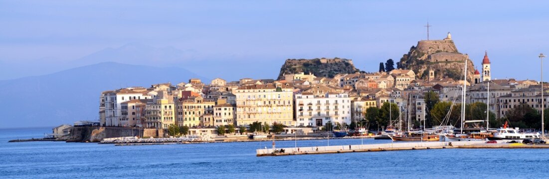 Panorama der Altstadt von Korfu, Corfu, Stadt, Griechenland, Festung, Haus, Mole, Mittelmeer, mediterran, Insel, Architektur