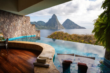 Luxury Swimming Pool with View of the Ocean