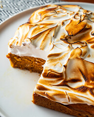 Toasted pumpkin cake