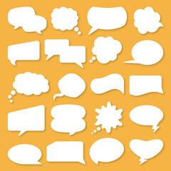 Set of speech bubble doodle vector