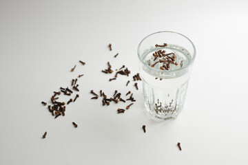 Clove Water Remedy: Digestion, Immunity, and Dental Care