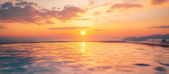 Fototapeta premium 美しい朝日が見える温泉の露店風呂