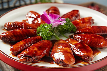 Delicious braised chicken wings