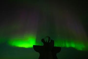 Selbstklebende Fototapeten Aurora Borealis in Norwegen beim Arctic Circle Centre , 66° 33′ 55″ , Saltfjellveien Storforshei. © jiriviehmann