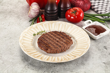 Grilled minced beef burger cutlet
