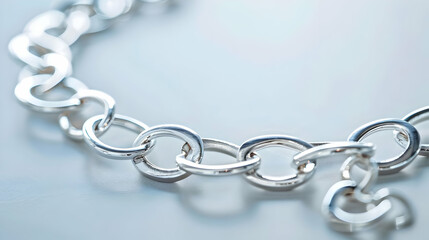 Obraz premium Silver Chain Link Bracelet: Close-up Product Shot