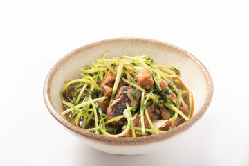 サバ味噌　豆苗あえ