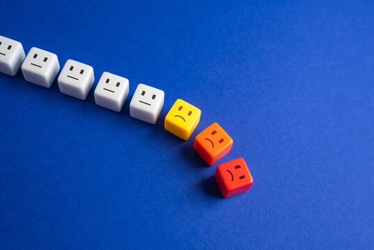 Blocks with faces crumbles, the unfortunate ones leave the line. Falling popularity, decreasing viewers or customers. Participants and employees leaving. Bad mood, difficulties and toxic environment.