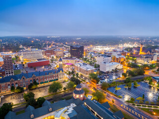 Fototapeta premium Springfield, Ohio, USA Town at Blue Hour