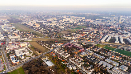Obraz premium Austria, Vienna: Top Aerial View of Quiet Residential Areas in Districts 21 and 22. A peaceful perspective showcasing the serene neighborhoods of the Austrian capital