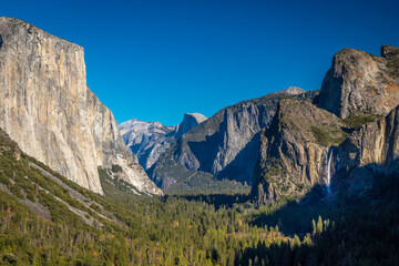 Daytime view of El Capitan, Yosemite