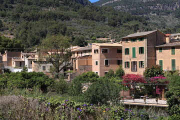 Blick in die Altstadt von Soller auf der Spanischen Mittelmeerinsel Mallorca	