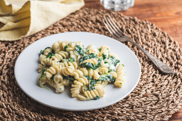 Creamy Pasta with Spinach