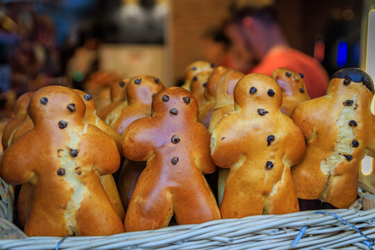 Mannele, mannala brioche pastry at the Strasbourg Christmas Market, France