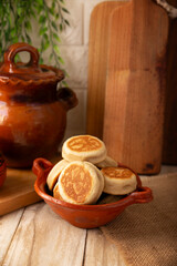 Gorditas de Nata. Cream Gorditas, Mexican street snack, is an easy recipe made with wheat flour, cream, sugar and cinnamon, sweet bread similar in shape to an English muffin, eaten as a dessert.