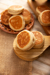 Gorditas de Nata. Cream Gorditas, Mexican street snack, is an easy recipe made with wheat flour, cream, sugar and cinnamon, sweet bread similar in shape to an English muffin, eaten as a dessert.