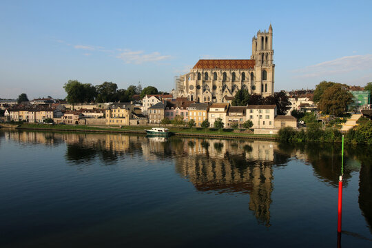 Mantes la Jolie - La Coll&eacute;giale