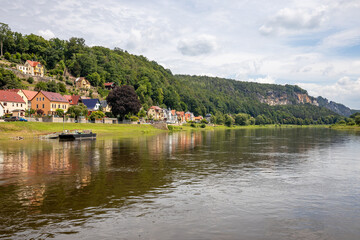 Elblandschaft Elbe bei Bad Schandau