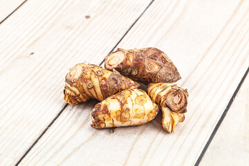 Natural organic raw ginger root