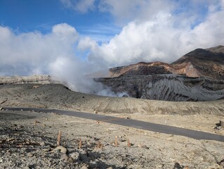 mount aso crater 