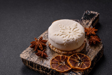 Sweet round tart with berry filling, covered with white chocolate