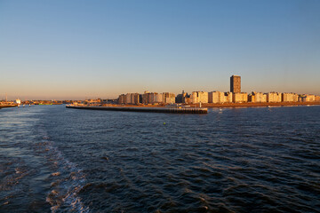 Fototapeta premium City of Ostend in the rays of the sunset