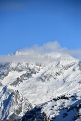 Obraz premium Snowcapped Mont Blanc mountain in French alps.