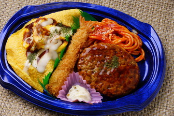 洋食弁当　ハンバーグ　オムライス