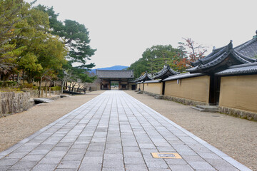 法隆寺・東大門（奈良県・斑鳩町）