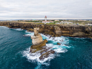 Farol de Cabo Carvoeiro en Peniche, región Oeste de Portugal.