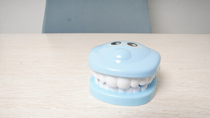blue tooth model toy for children
