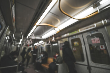 電車の室内ぼかし風景