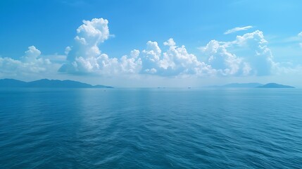 Obraz premium Serene Blue Ocean Under Clear Sky