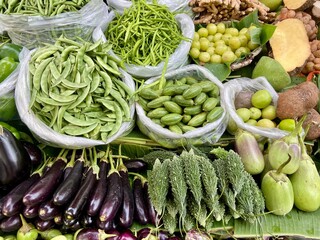 vegetables at the market, vegetables, indian vegetables