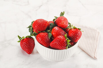 Sweet srawberry in the bowl