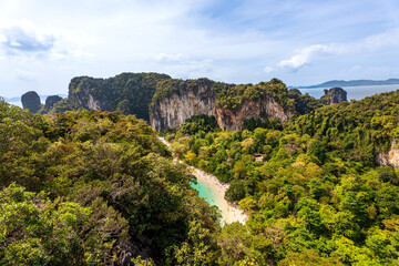 bande de sable, plage de Koh Hong