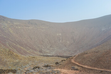 Nature at the foot of volcanoes in the Camino Natural area of ​​Fuerteventura