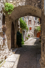 Ch&acirc;tillon en Diois, in the Dr&ocirc;me department, southeastern France. Medieval streets and houses in the center of the village. Ch&acirc;tillon is one of Most Beautiful Villages of France.