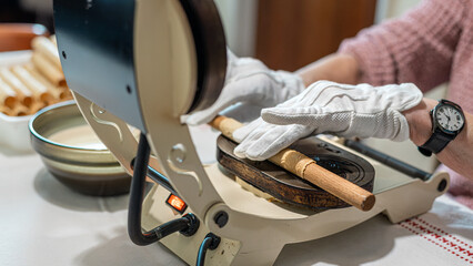 Baking Christmas Tube-shaped Wafers